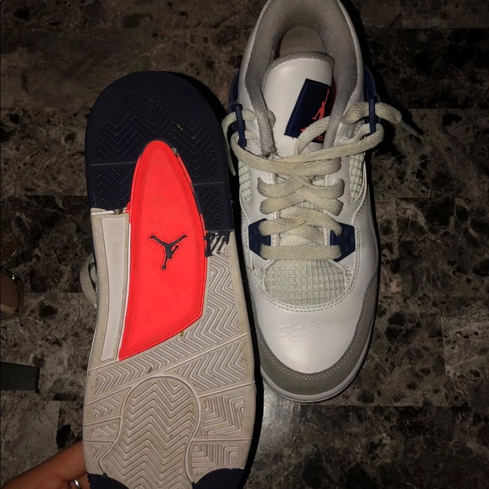 Jordan 3s